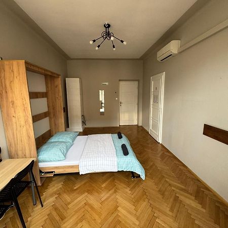 Fantastic Krk - Kr63 Pokoj Cn Krakow Luaran gambar